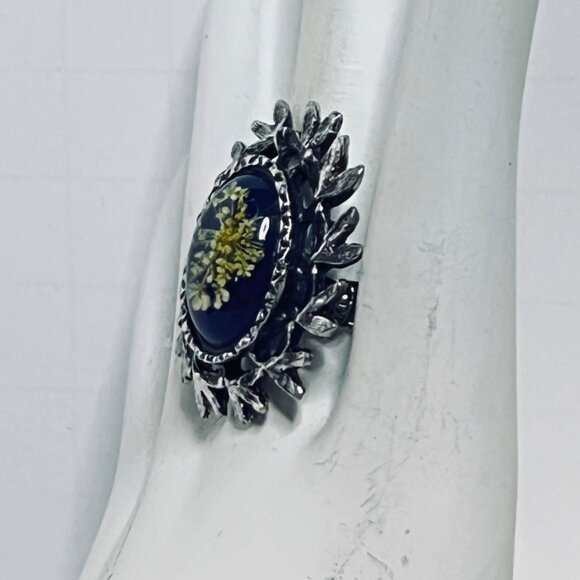 Silver Tone And Blue Lucite Floral Adjustable Ring (R464) - Picture 4 of 8